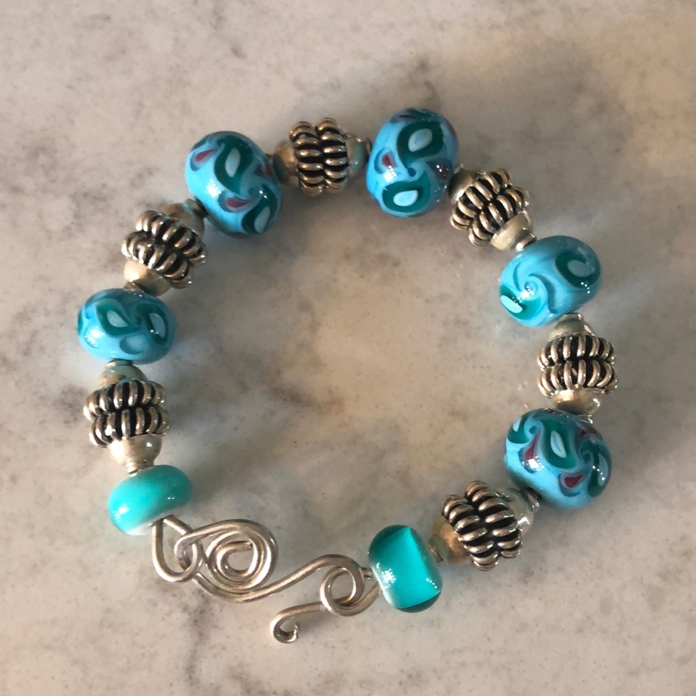 Sterling silver glass bead bracelet
